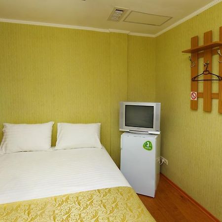 Tokyo Star Economy Hotel Odessa Ngoại thất bức ảnh
