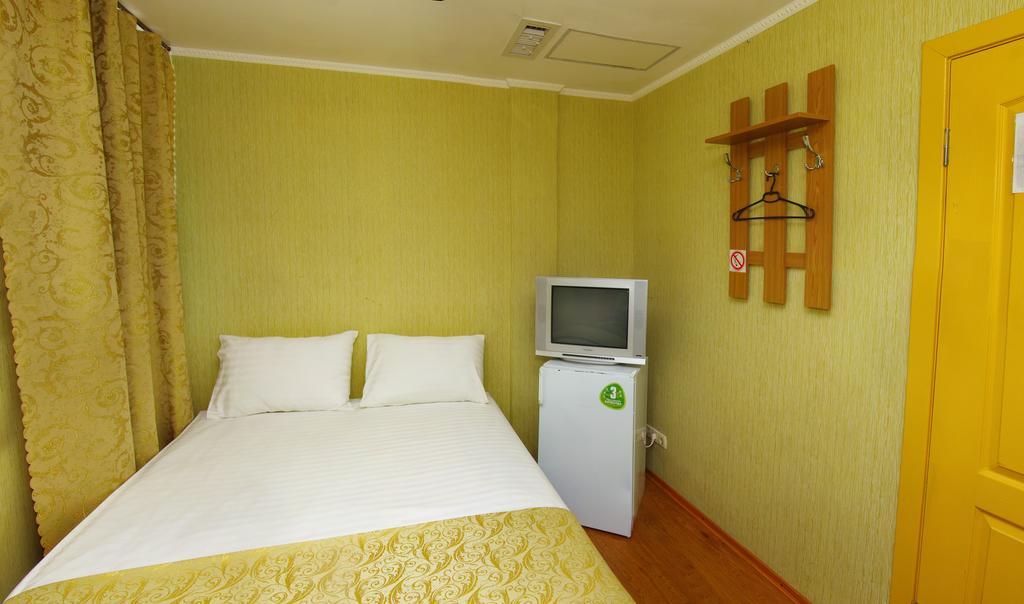Tokyo Star Economy Hotel Odessa Ngoại thất bức ảnh