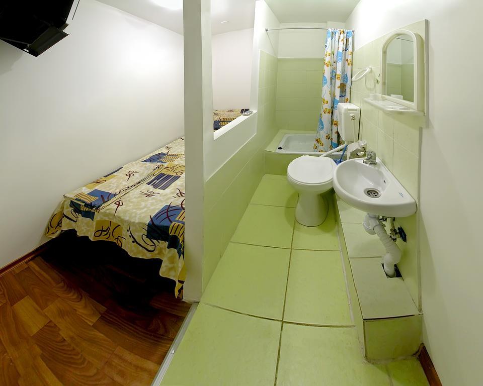 Tokyo Star Economy Hotel Odessa Ngoại thất bức ảnh